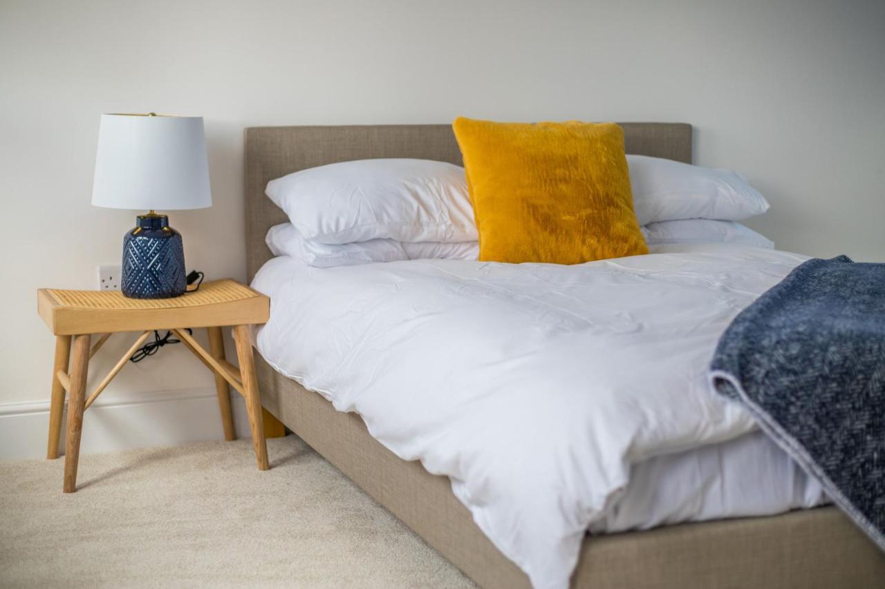 Amazing New 3 Double Bed House In Staple Hill! Bristol Exterior foto